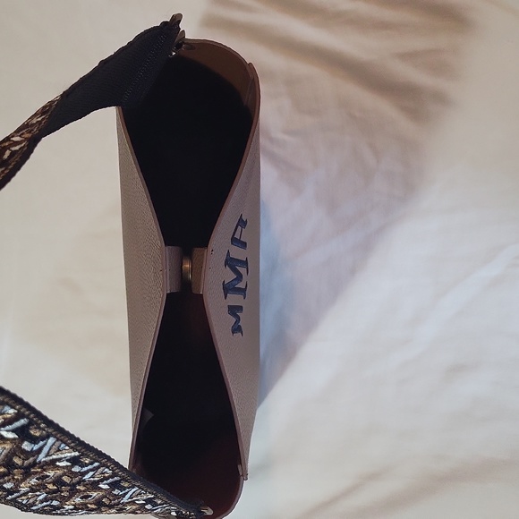 MMA MARLEYLILLY PU Vegan leather purse embroidered guitar strap Monogram - Picture 4 of 15